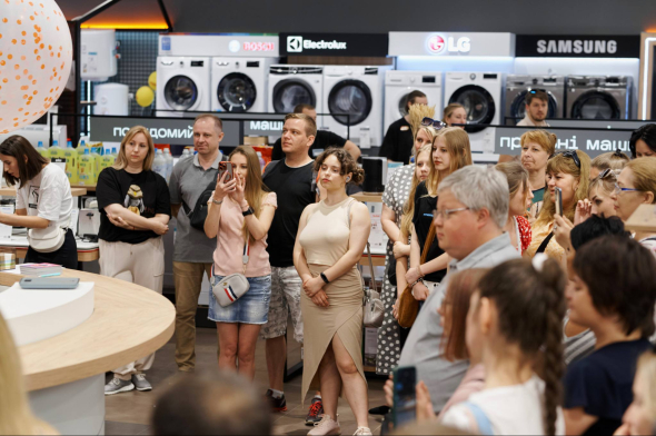Гості мали змогу продегустувати кулінарні шедеври від шеф-кухарів
