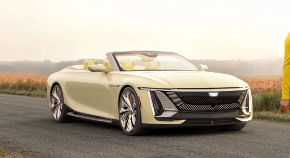 Американский автомобильный бренд Cadillac представил новый электрический концепт-кабриолет под названием Sollei