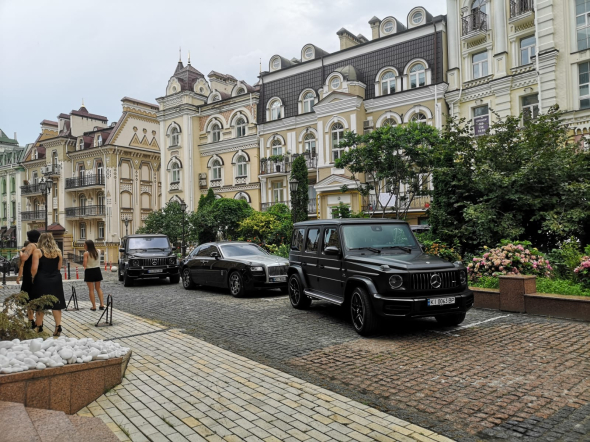 В автомобільному світі Гелендваген - еталон престижу та шикарного стилю