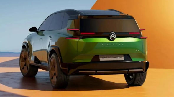 Citroen C5 Aircross смотрится эффектно