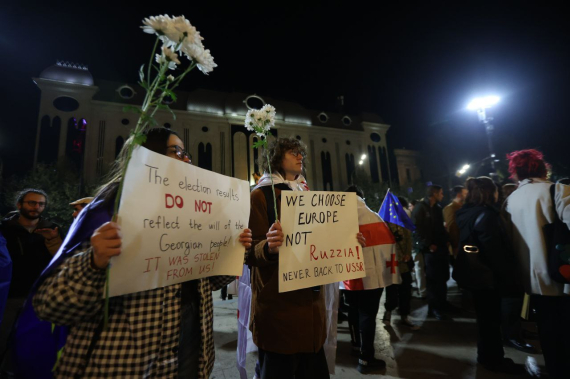 У Тбілісі студенти влаштували акцію протесту проти результатів виборів у парламент