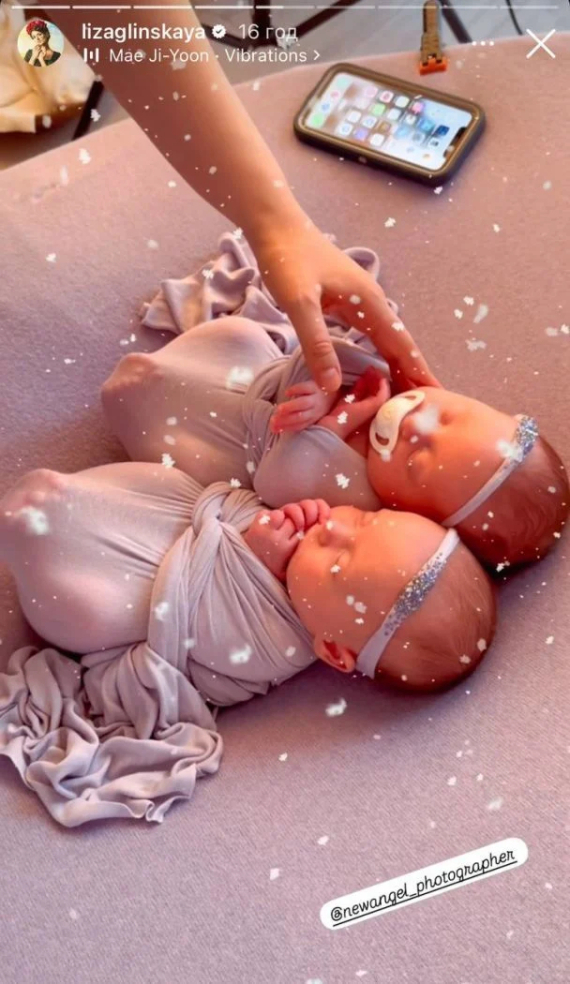 Ліза Глінська влаштувала милу фотосесію для доньок