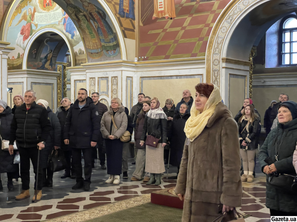 Святкування Різдва розпочинається зі Святвечора. Він щорічно припадає на 24 грудня