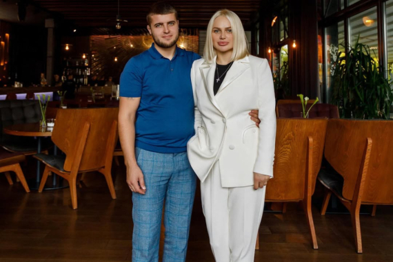 Анна Жук з чоловіком