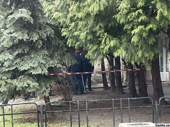 Частина прийшла за повісткою, інші - провести рідних