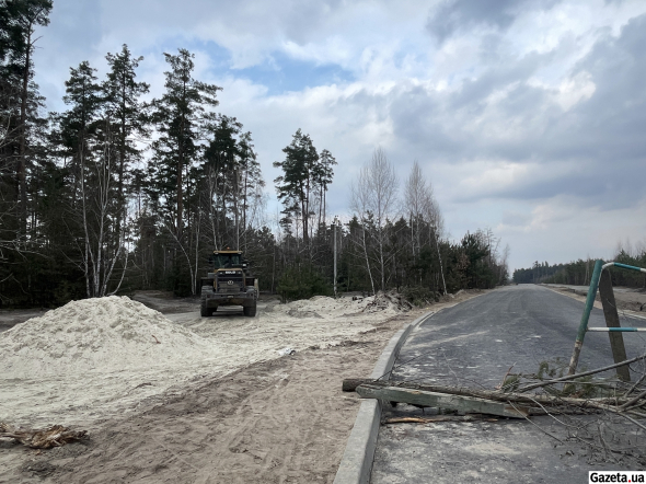 Прокладена дорога до будівельного майданчика