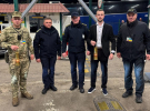 Благодатный огонь традиционно сходит в Храме Гроба Господня в Иерусалиме 