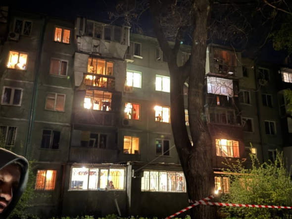 Росіяни обстріляли житловий масив в Одесі