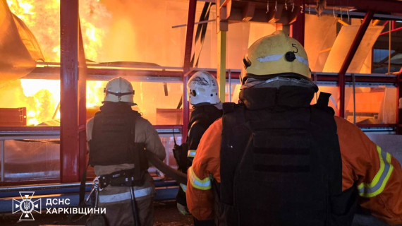 Удар РФ по Харкову: рятувальники показали наслідки 
