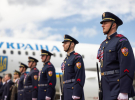 Зеленський прибув до Чехії: у фокусі оборона й авіація