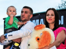Василь Ломаченко з родиною