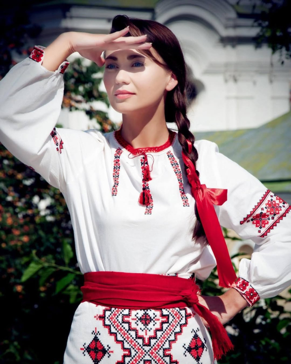 Анна Саліванчук