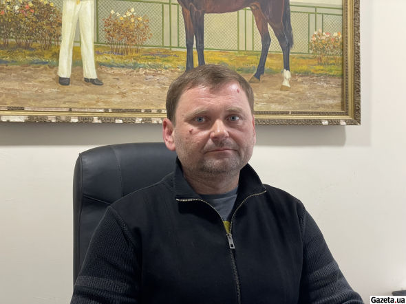 Святослав Коваленко - директор Київського іподрому. Керує командою, яка відновлює заклад після тривалого занепаду
