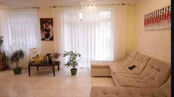 Будинок Яни Глущенко