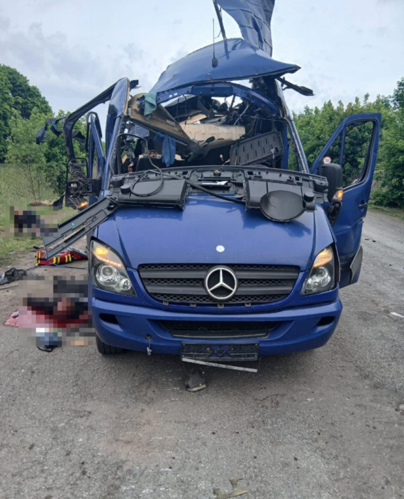 Атакований Росією вранці 17 травня автобус у Сумській області, де загинули 9 людей, був евакуаційним