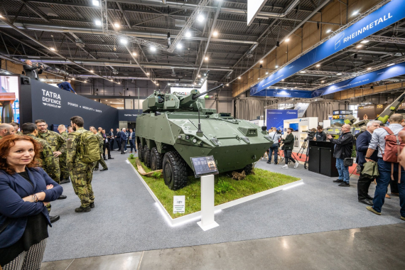 Показали Pandur 8x8 EVO