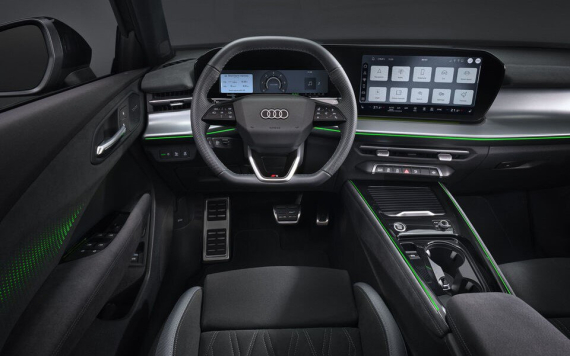 Третий Audi Q3 стал более технологичным и более дорогим