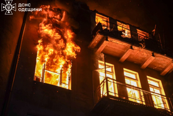 Володимир Зеленський відреагував на масований обстріл РФ Одеси та Харкова