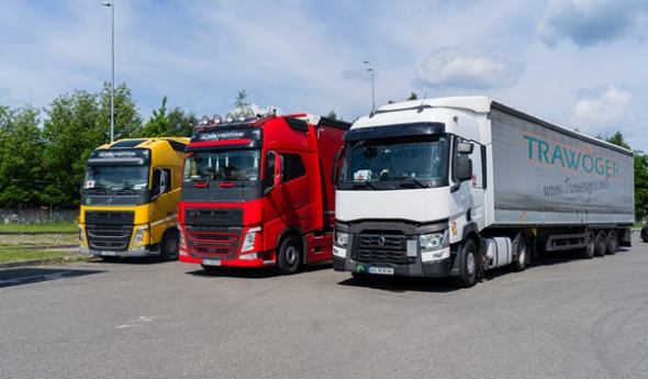 Ініціатива "Павутиння": Фундація Течія та партнери вже передали на передову понад 600 тонн сіток