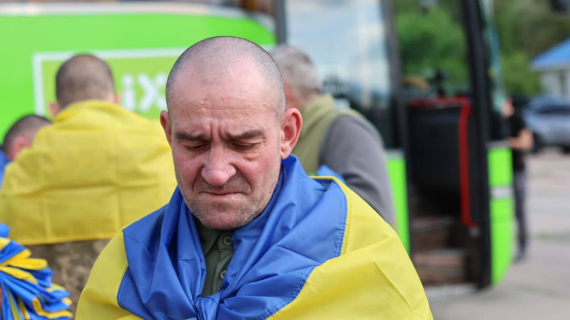 Звільнили військових, які тривалий час утримувалися в російському полоні