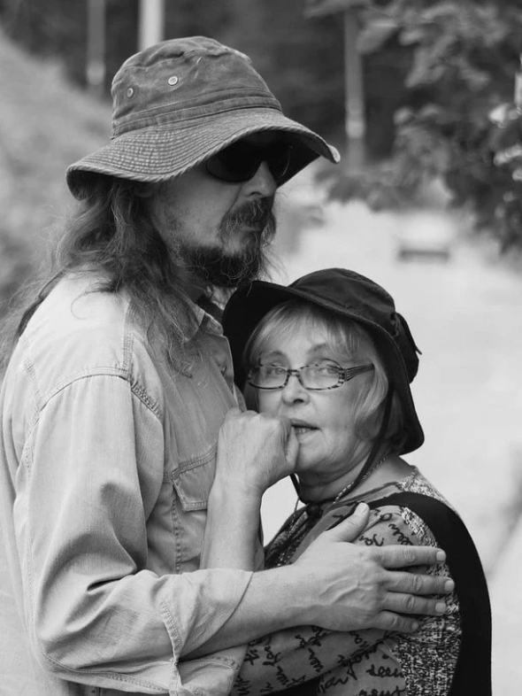 Ада Роговцева з сином