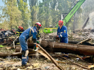 Понад 500 рятувальників ліквідують наслідки атаки на Київ