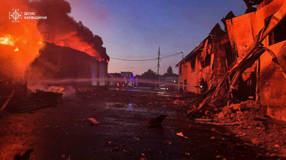 ГСЧС показал последствия вражеской атаки на Вышгород