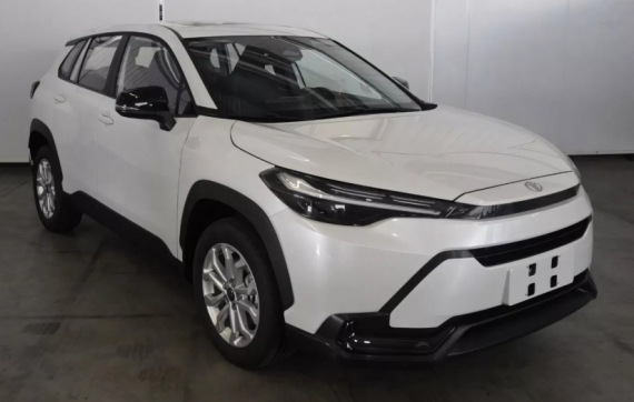 Toyota оновила моделі Corolla Cross і Frontlander