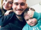 Вадим Яценко з дружиною Анастасією та сином Максимом