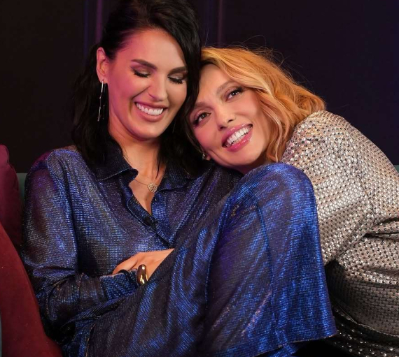 Дружба Оли Поляковой и Маши Ефросининой началась с шести часов в горячем чане, козьего жира и бутылочки белого вина