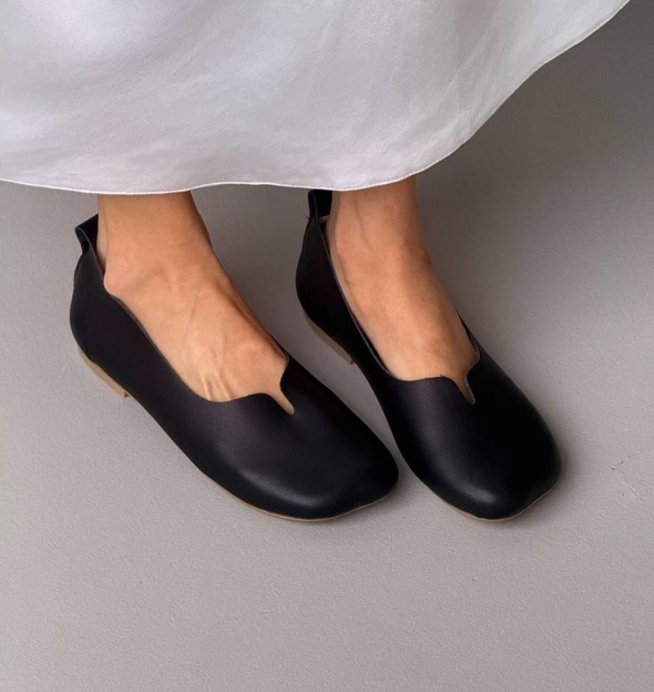 Облягають, як друга шкіра. Чоботи-шкарпетки - естетика витонченості, яка не потребує слів