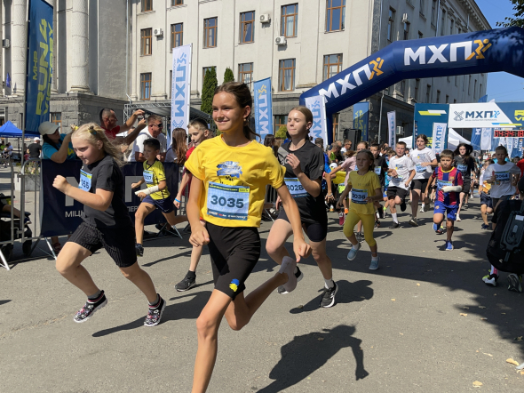 Юні спортсмени на своїй дистанції