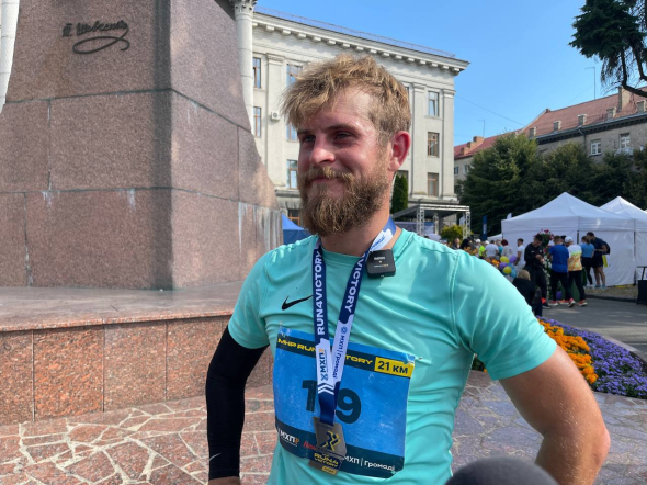 Ветеран Олександр Постернак подолав дистанцію 21 км
