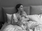 Екатерина Остапчук показала фигуру после родов и призналась, что сейчас весит меньше, чем в школьные годы