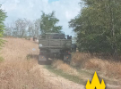 Російські війська поспіхом перевозять боєприпаси після атаки