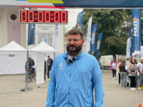 Олександр Пахолюк, директор Благодійного фонду "МХП-Громаді"