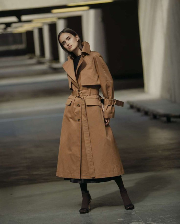 Gazeta.ua зібрала добірку тренчів, які стали ключовими елементами осіннього гардероба