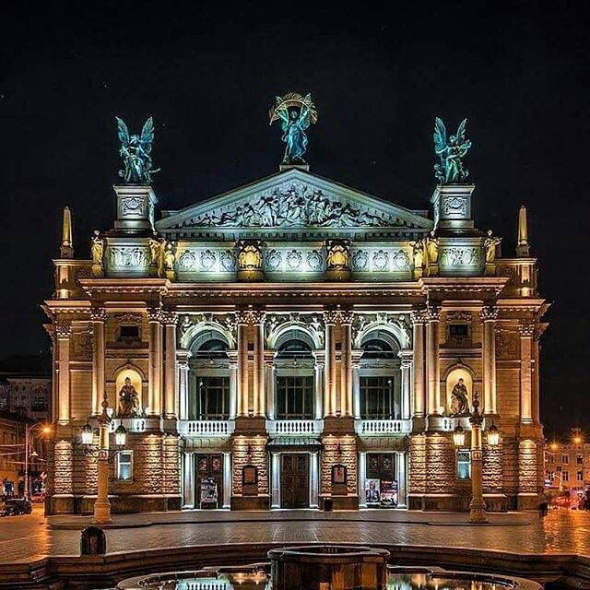 Львівська опера