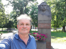 Володимир Ніколаєнко вперше поділився історією про свого сина, який після здобуття освіти добровільно пішов служити в ЗСУ та нині захищає Україну на Сумському напрямку