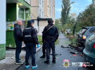 Взрыв во дворе многоэтажки: под водительским сиденьем заложена взрывчатка