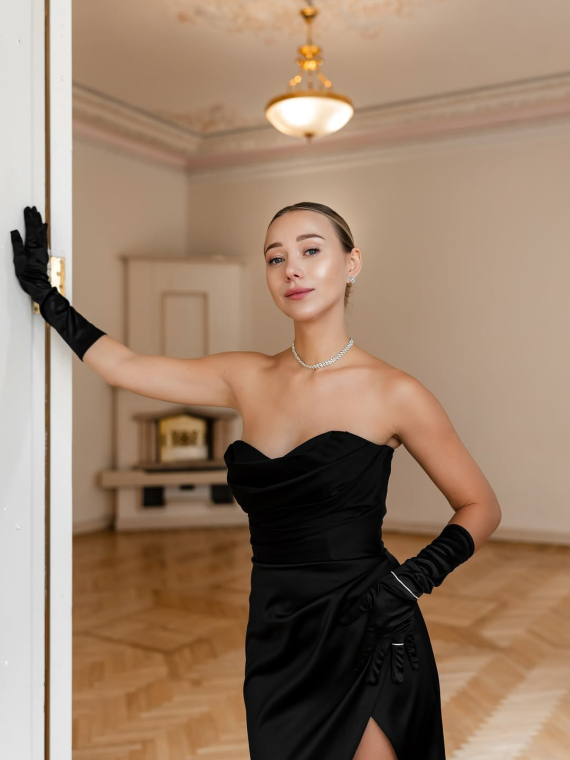 Катерина Реп’яхова зізналася, що шкодує про пластику підборіддя