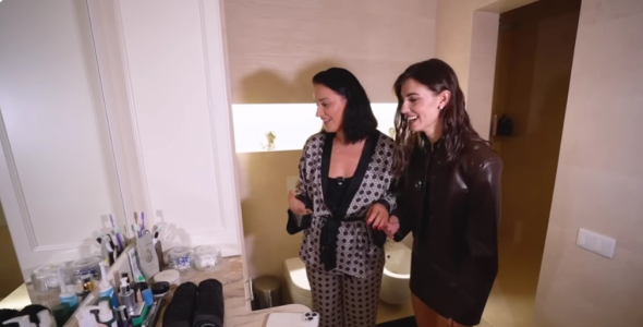 Марта Адамчук показала свою просторную квартиру под Киевом