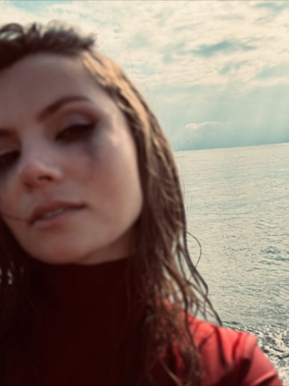 Антоніна Хижняк поділилась закуліссям зйомок у Болгарії