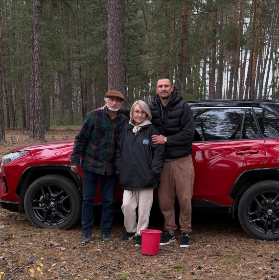 Тарас Цимбалюк поділився сімейним контентом 