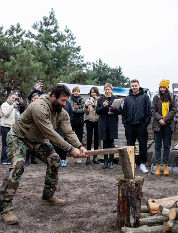 Даниэль Салем присоединился к инициативе "Зажги звезду тепла"
