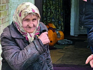 Уляна Бурчак, 88 років, пережила Голодомор 1932–1933 років у селі Дідівщина на Київщині. Каже, що досі пам’ятає запах колосків і страх перед об’їждчиками, які били дітей за жменю зерна