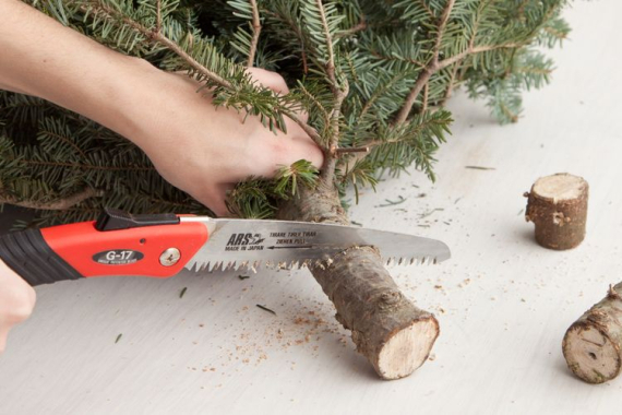 П'ять речей, яких ніколи не слід робити під час прикрашання різдвяної ялинки