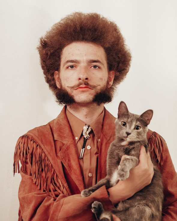 У новорічному благодійному спецвипуску "Танці з зірками. Рух до життя" на паркет вийдуть стендап-комік Василь Байдак, ветеранка Руслана Данілкіна та ведуча "Сніданку з 1+1" Неля Шовкопляс