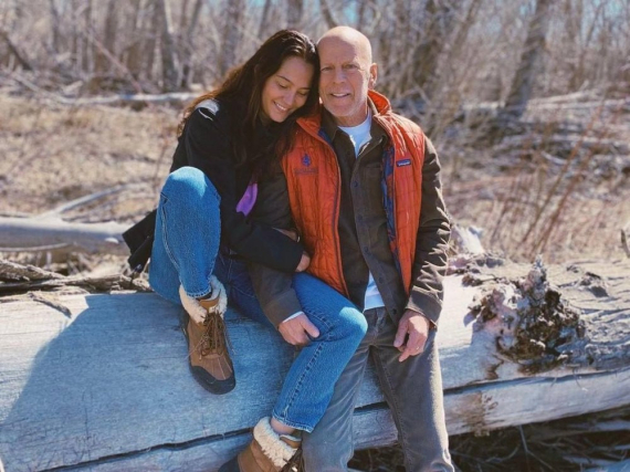 Емма Гемінг-Вілліс вирішила пожертвувати мозок Брюса Вілліса для наукових досліджень, щоб допомогти краще зрозуміти рідкісні форми деменції