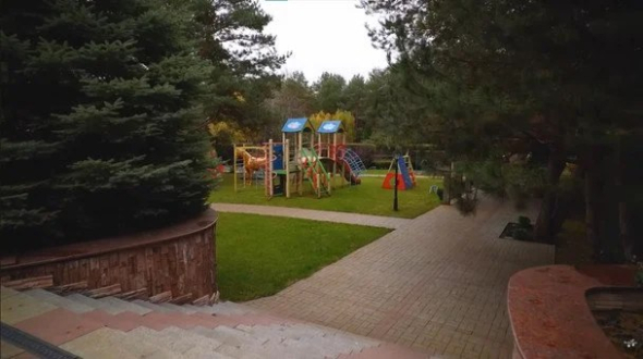 Камалия показала роскошное поместье под Киевом